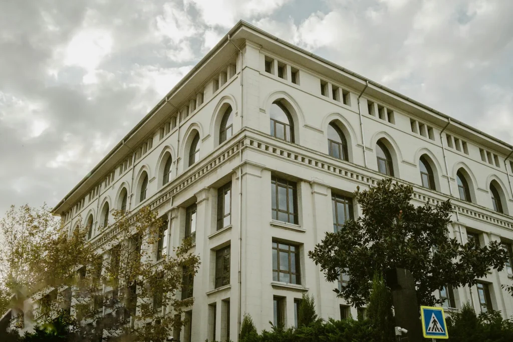 Example of architecture project designed through integrated design.